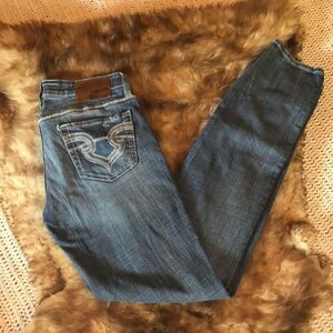 Like New Bigstar low rise skinny jeans sz 28X33